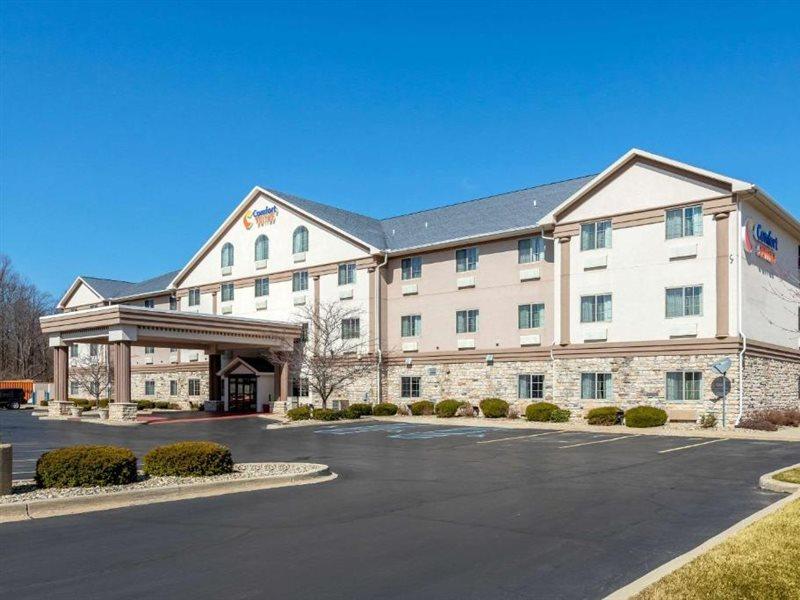 Comfort Suites Stevensville - St Joseph Екстериор снимка