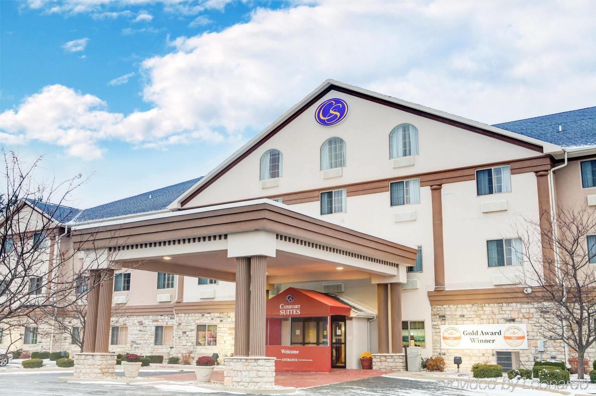 Comfort Suites Stevensville - St Joseph Екстериор снимка